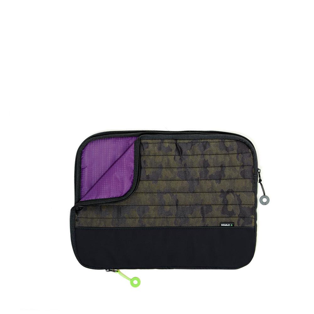 Mueslii 13" padded laptop sleeves made of rip stop nylon and Ykk zips.