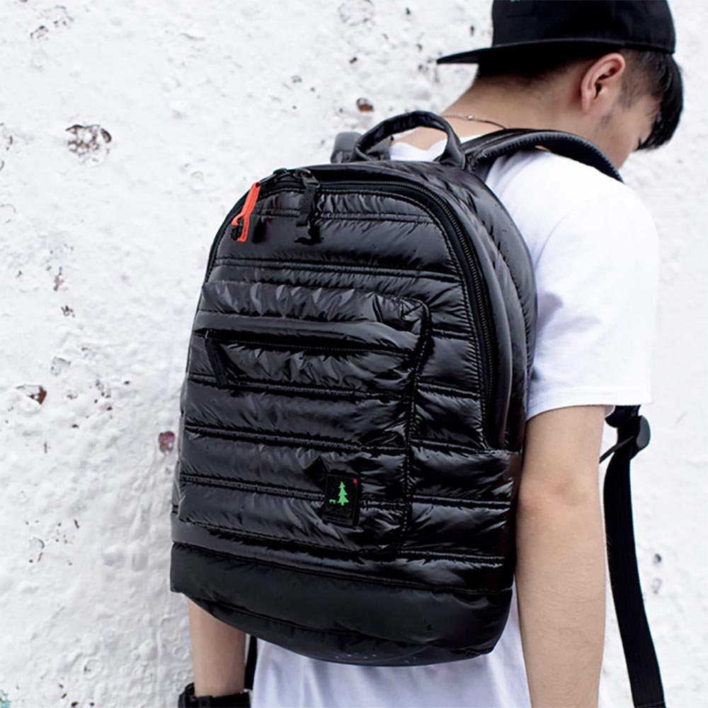 Mueslii original puffer daily backpack made of high density nylon and Ykk zips